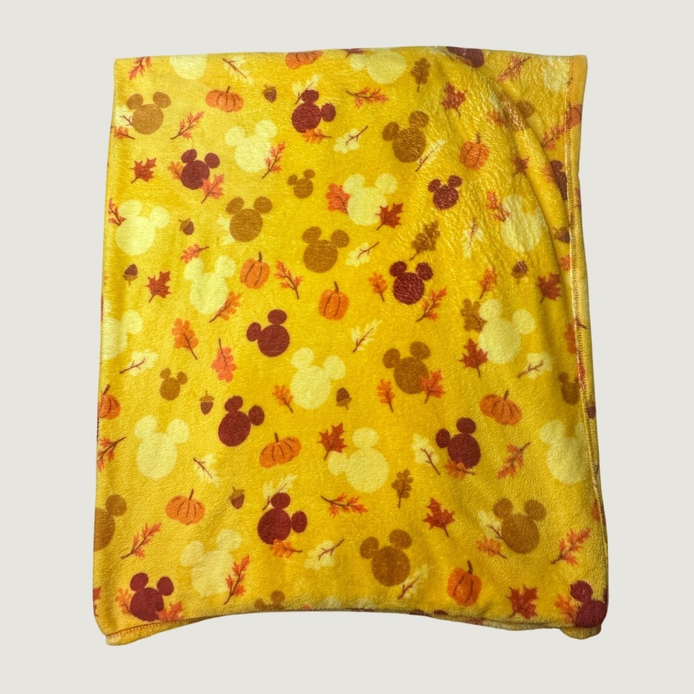 Disney The Big One Throw Blanket OS Mickey Mouse Fall Pumpkin Yellow Halloween